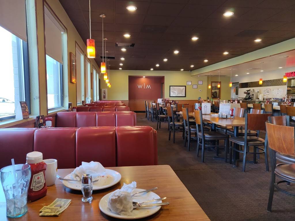 Dennys | restaurant | 2341 W Main St, Tremonton, UT 84337, USA | 4352571919 OR +1 435-257-1919