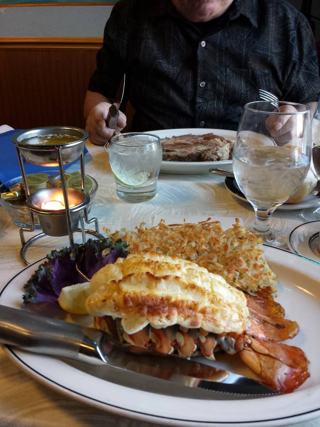 Hammond Steak House | restaurant | 1402 N 5th St, Superior, WI 54880, USA | 7153923269 OR +1 715-392-3269