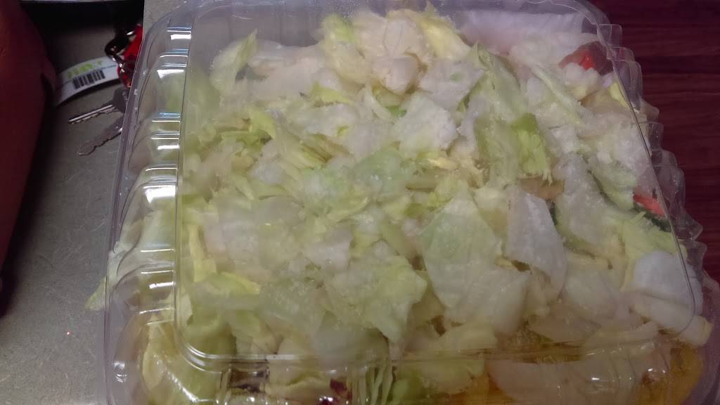 Larrys Giant Subs | meal takeaway | 8616 Baymeadows Rd, Jacksonville, FL 32256, USA | 9047392498 OR +1 904-739-2498