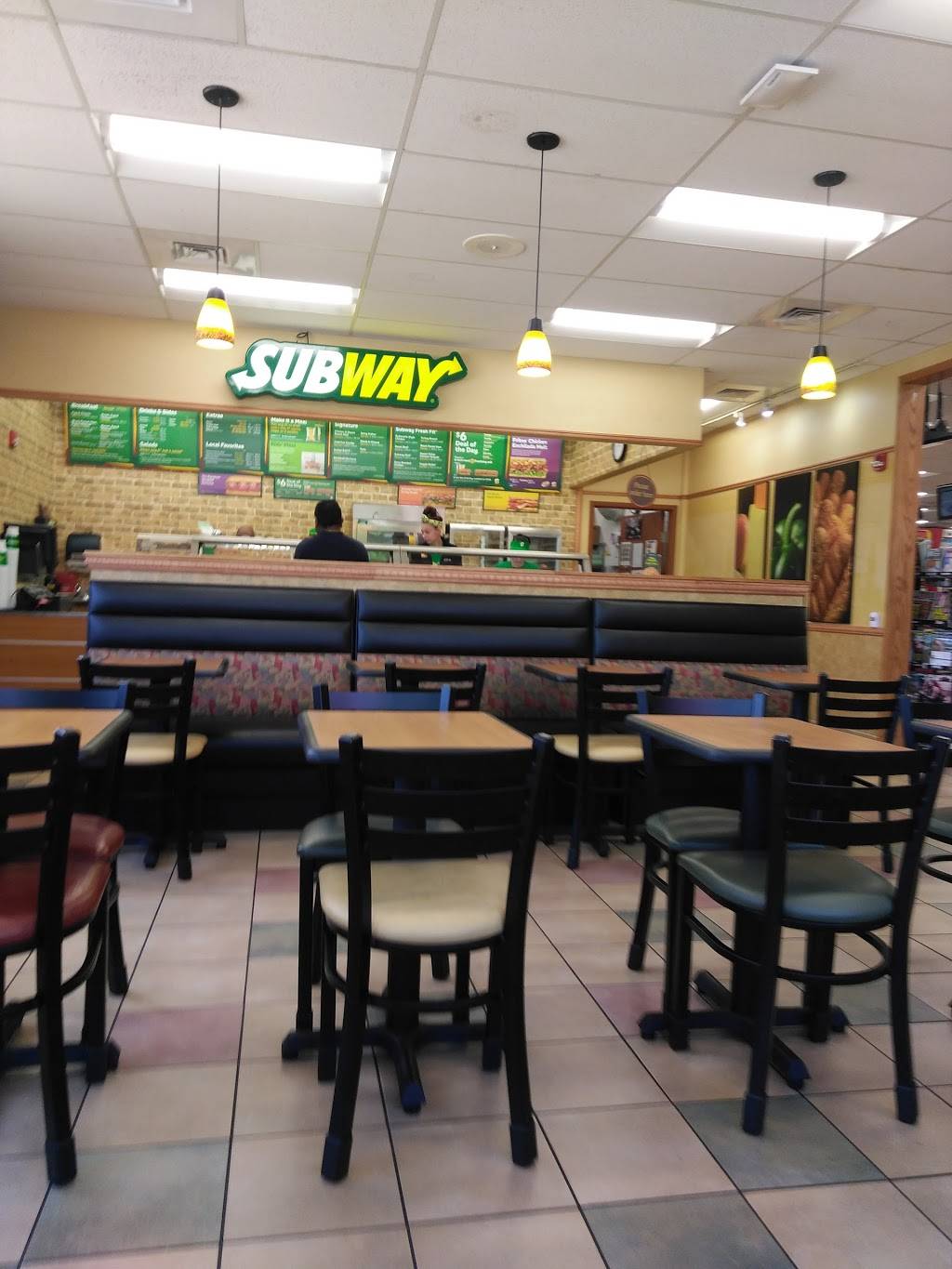 Subway | restaurant | 2424 Wadhams Rd, Smiths Creek, MI 48074, USA | 8109877859 OR +1 810-987-7859