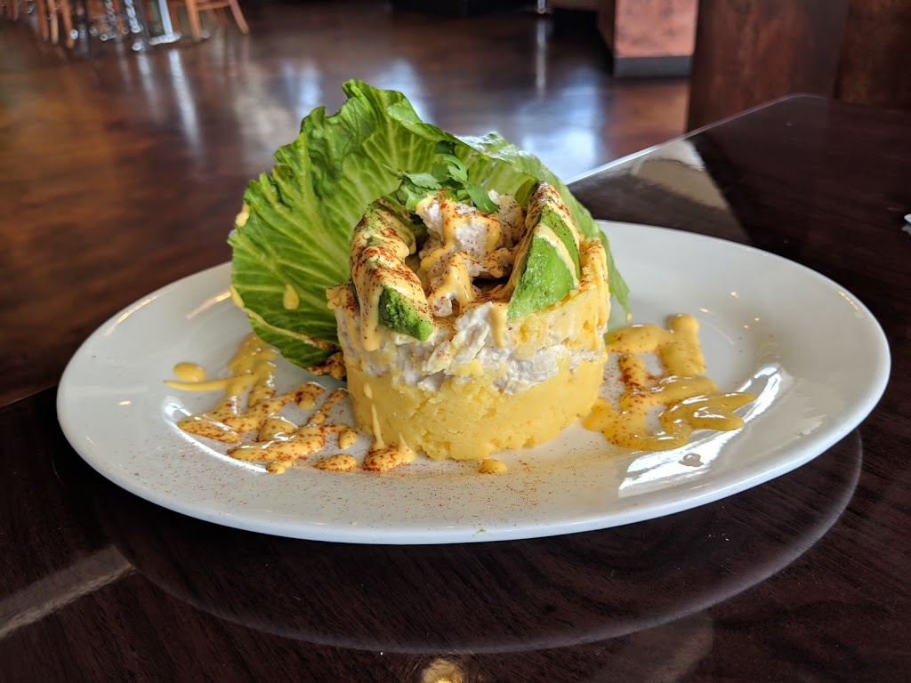 Mo-Chica Ceviche-Peruvian Grill | restaurant | 5700 International Dr, Orlando, FL 32819, USA | 4077238416 OR +1 407-723-8416