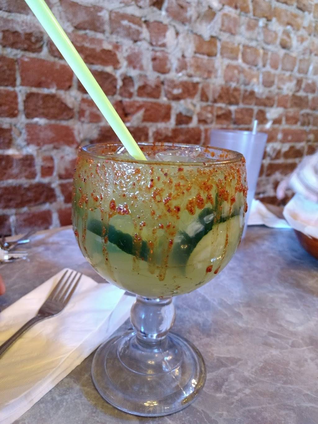 Salsas Cantina | restaurant | 410 Clovis Ave, Clovis, CA 93612, USA | 5593230400 OR +1 559-323-0400