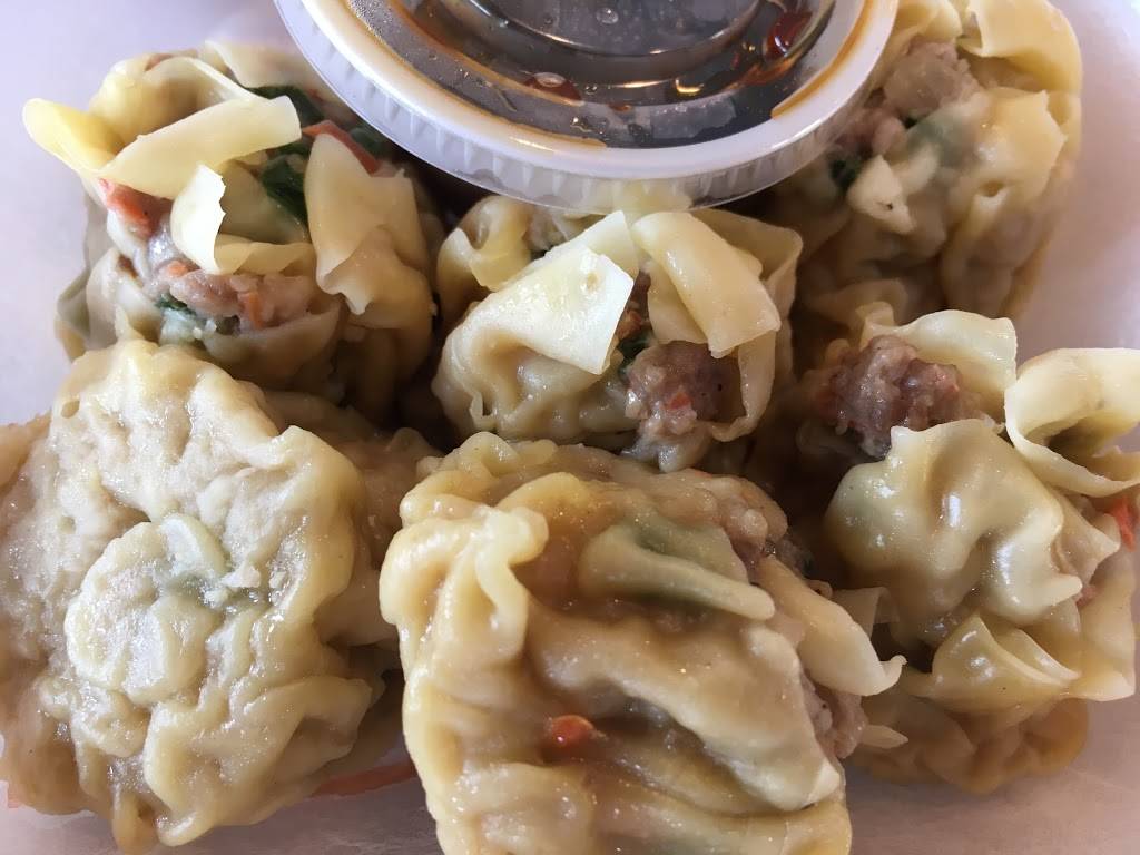 Thai Food & Eds Donuts | restaurant | 318 Moody Blvd, Flagler Beach, FL 32136, USA | 3866934902 OR +1 386-693-4902