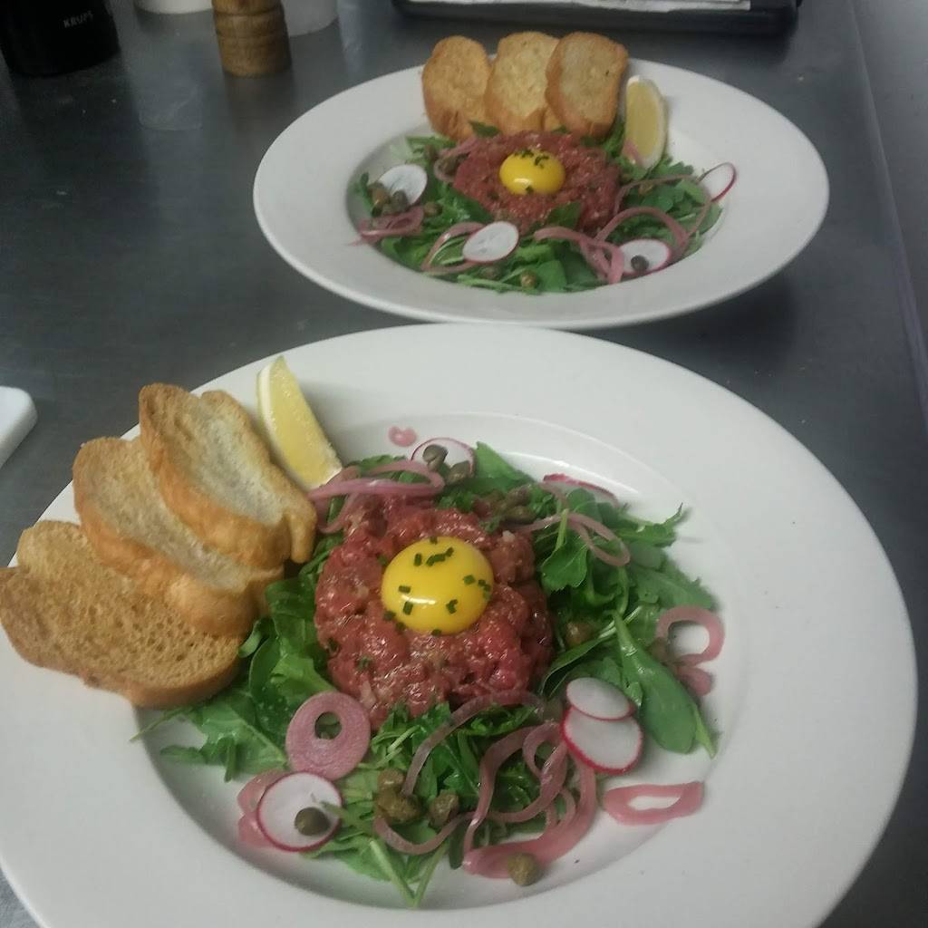 Allies Beach Street Cafe | cafe | 35 Beach St, Manchester-by-the-Sea, MA 01944, USA | 9787049571 OR +1 978-704-9571