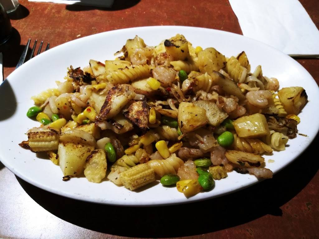 bds Mongolian Grill | restaurant | 13150 Hall Rd, Sterling Heights, MI 48313, USA | 5867266655 OR +1 586-726-6655
