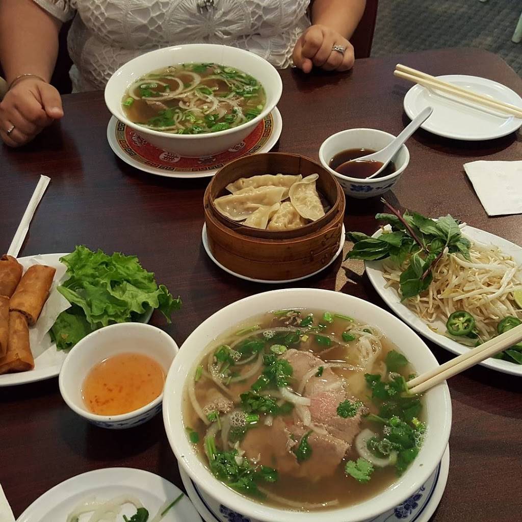 Bamboo One Restaurant | restaurant | 70 Colony Rd, Newport News, VA 23602, USA | 7578727033 OR +1 757-872-7033