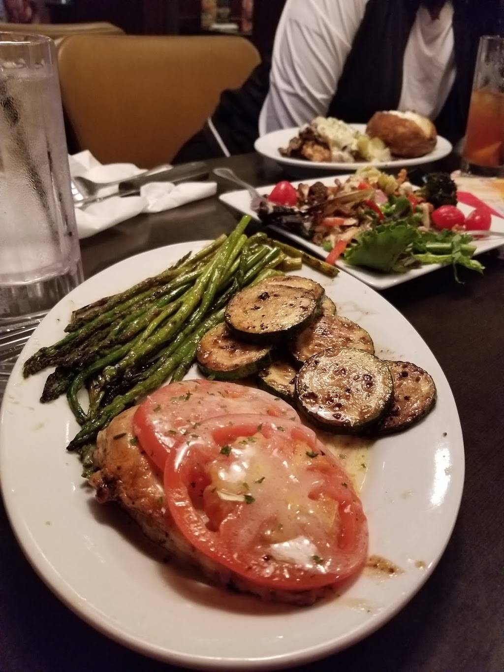 Ruby Tuesday | restaurant | 11401 University Blvd, Orlando, FL 32817, USA | 4072495497 OR +1 407-249-5497