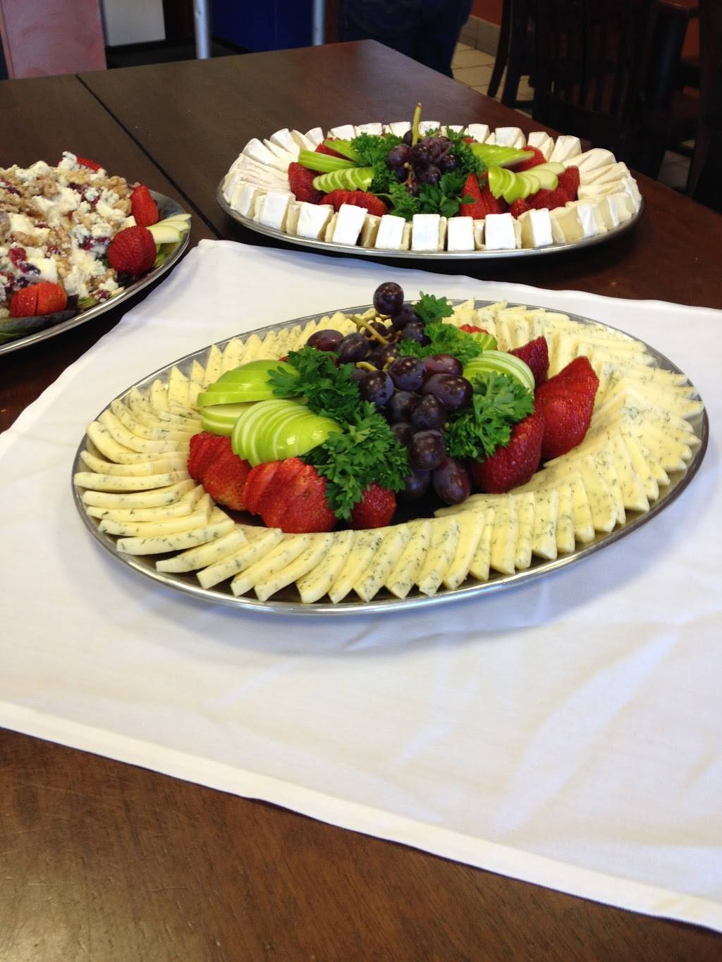 Cafe Luna Catering | restaurant | 612 Massachusetts Ave, Cambridge, MA 02140, USA | 6175763400 OR +1 617-576-3400