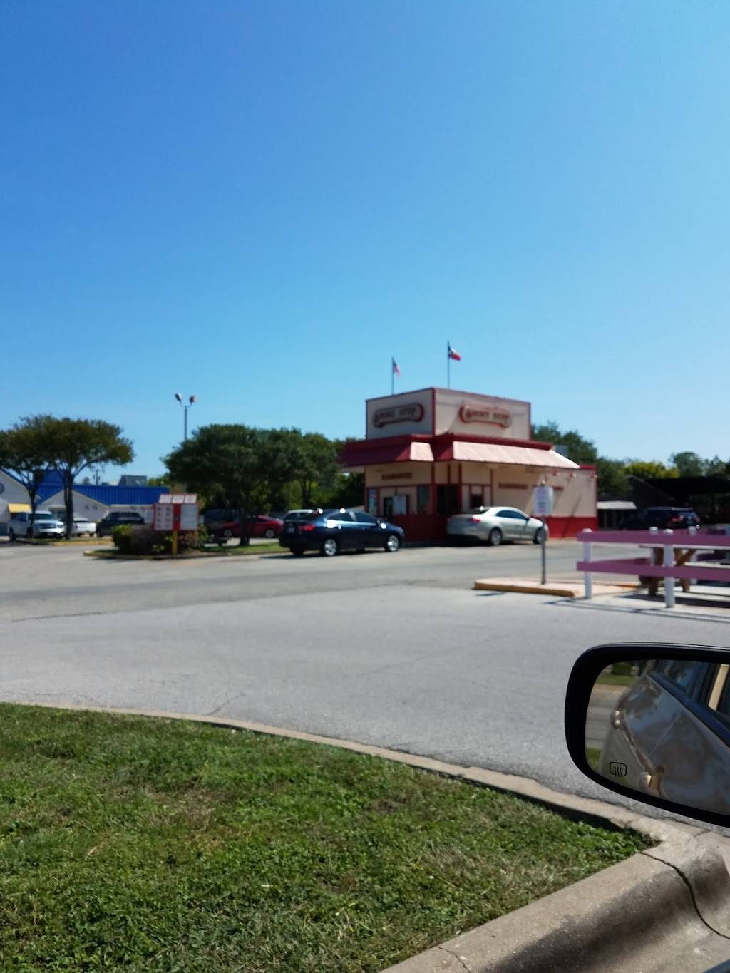 Short Stop | restaurant | 303 W Palm Valley Blvd, Round Rock, TX 78664, USA | 5122556840 OR +1 512-255-6840