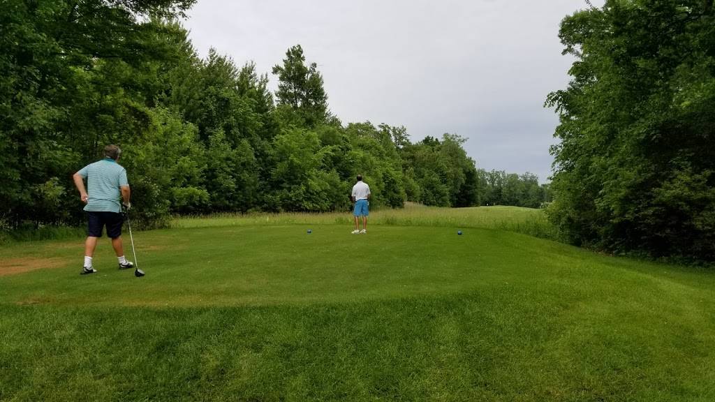 The Captains Club at Woodfield | restaurant | 10200 Woodfield Dr, Grand Blanc, MI 48439, USA | 8106954653 OR +1 810-695-4653