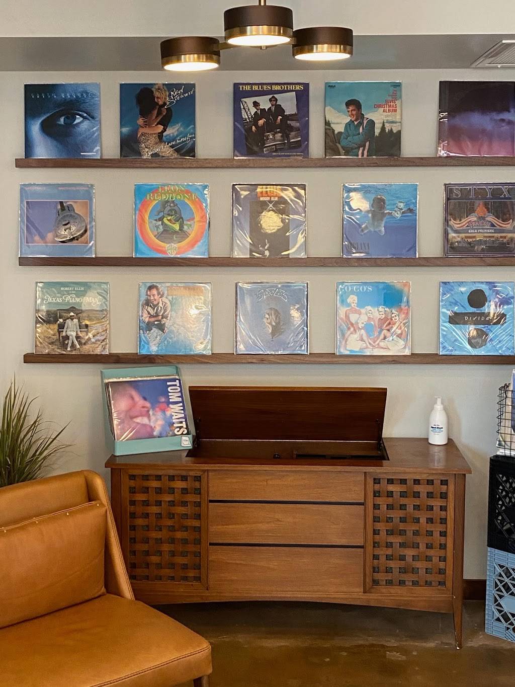 Stylus and Crate | cafe | 6985 W 38th Ave, Wheat Ridge, CO 80033, USA | 3038197894 OR +1 303-819-7894