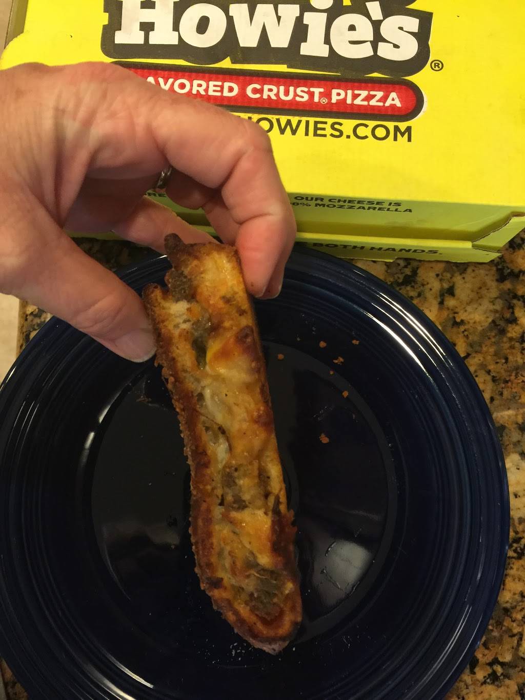 Hungry Howies Pizza | meal delivery | 3856 Sun City Center Blvd, Ruskin, FL 33573, USA | 8136333433 OR +1 813-633-3433