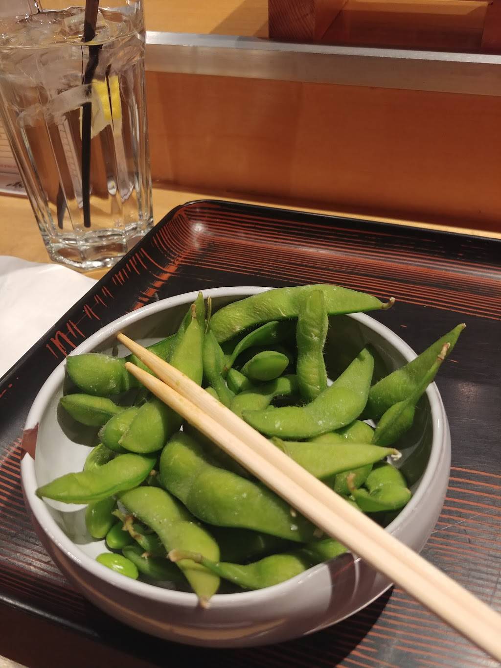 Makoto Sushi | restaurant | 17920 Ventura Blvd, Encino, CA 91316, USA | 8187087065 OR +1 818-708-7065