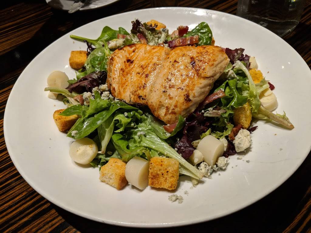 Rosewood Grill Westlake | restaurant | 2033 Crocker Rd, Westlake, OH 44145, USA | 4408359500 OR +1 440-835-9500