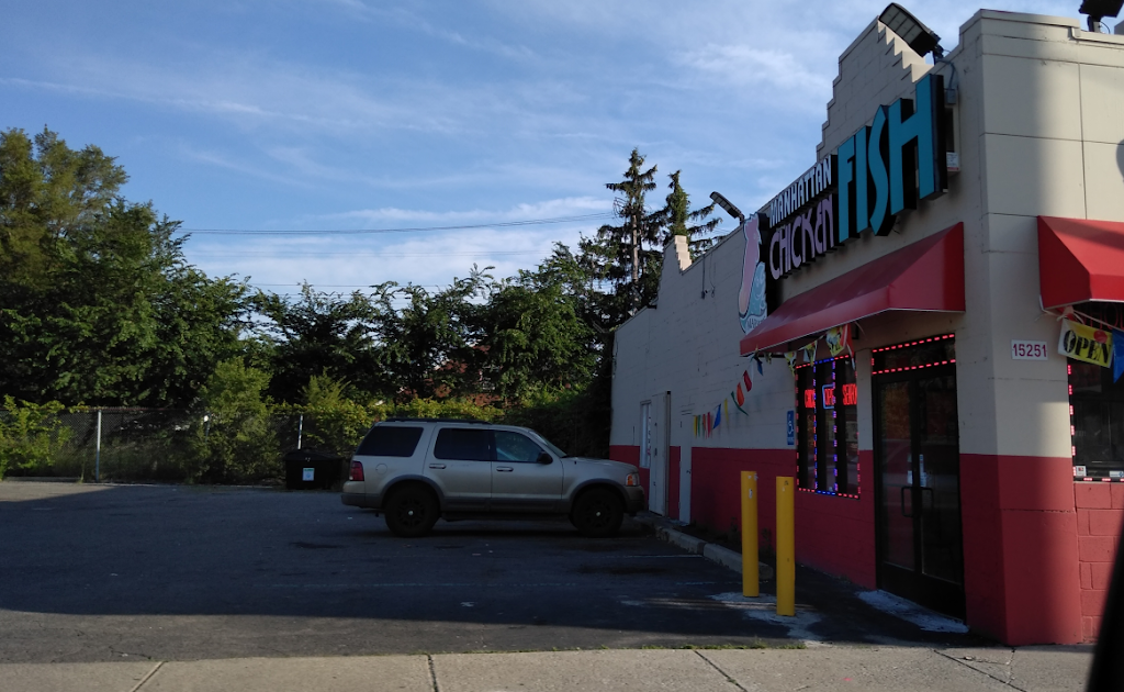 Manhattan Fish & Chicken | restaurant | 15251 W 7 Mile Rd, Detroit, MI 48235, USA | 3133973244 OR +1 313-397-3244