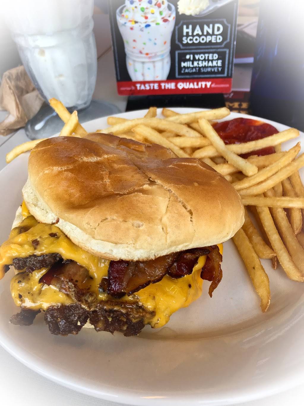Steak n Shake | restaurant | 244 Henry Blvd, Statesboro, GA 30458, USA | 9122123500 OR +1 912-212-3500