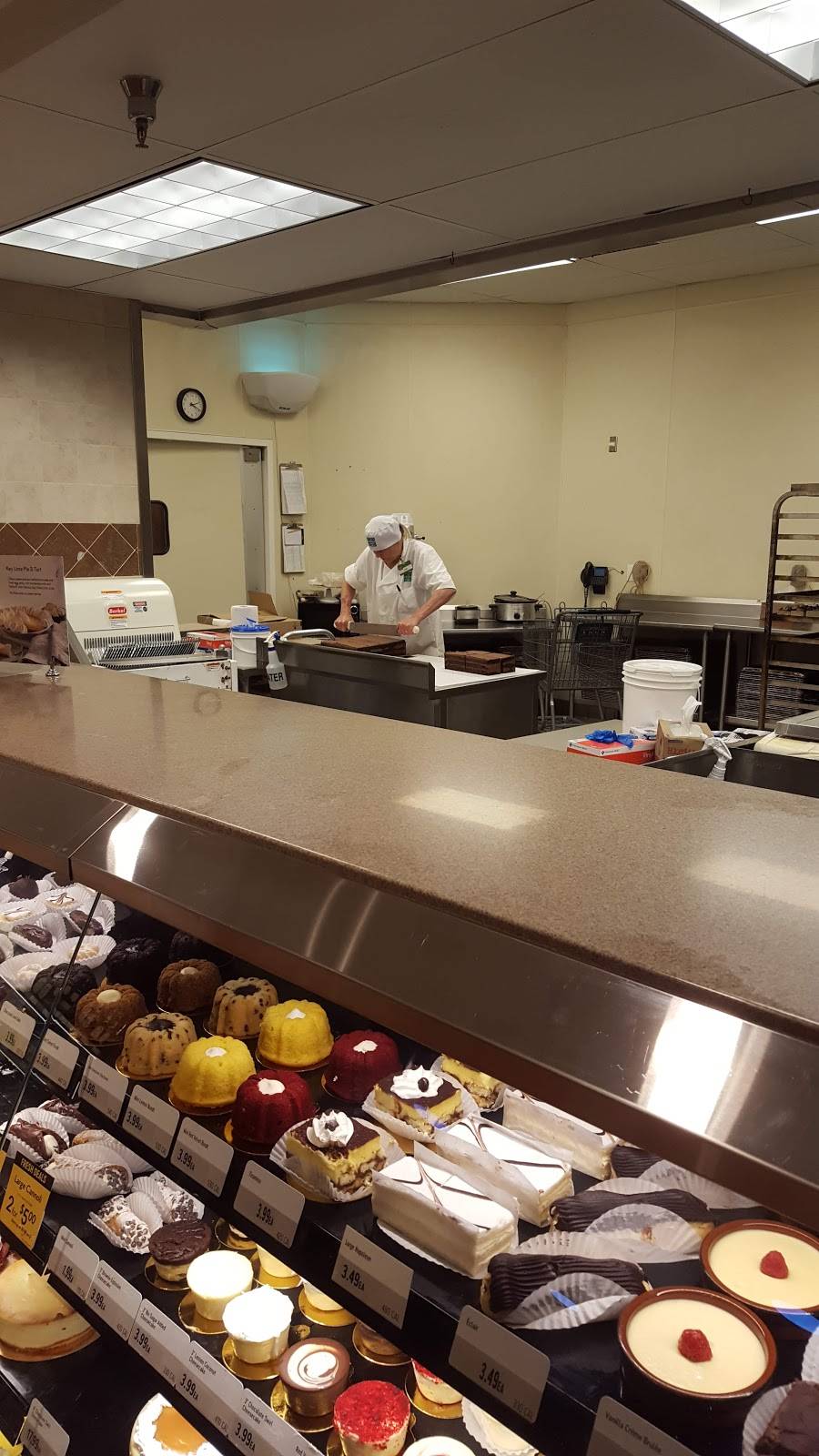 Bell Tower Shops | shopping mall | 13499 S Cleveland Ave, Fort Myers, FL 33907, USA | 2394891221 OR +1 239-489-1221