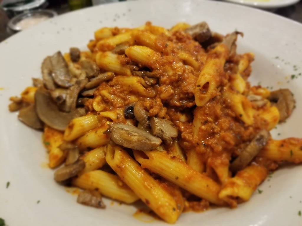 Tumea & Sons | restaurant | 1501 SE 1st St, Des Moines, IA 50315, USA | 5152827976 OR +1 515-282-7976