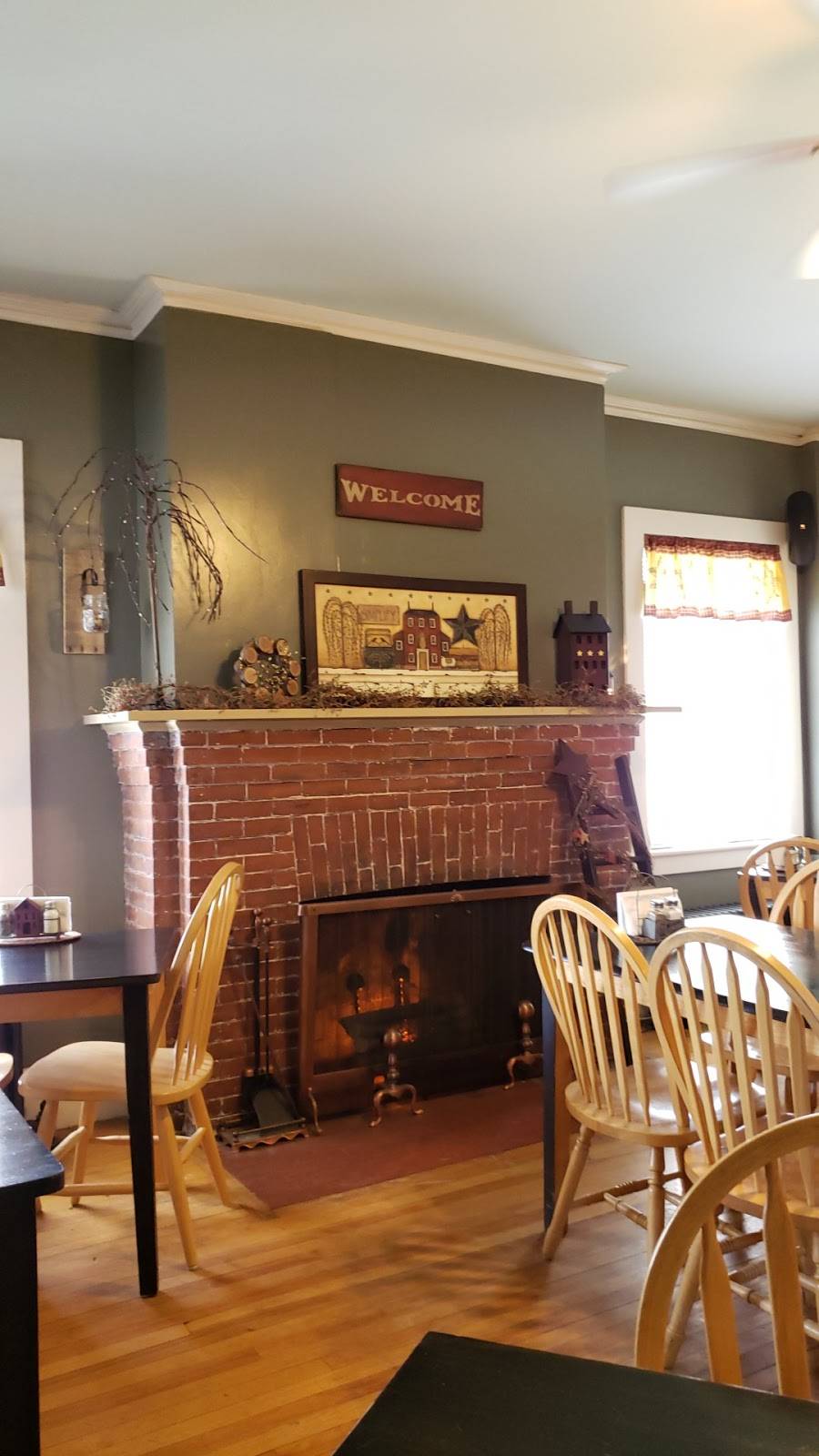 Kel Mat Cafe | restaurant | 147 Madison Ave, Skowhegan, ME 04976, USA | 2074740200 OR +1 207-474-0200