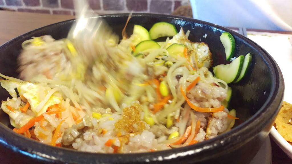 Kimchi House | restaurant | 500 Oxford St W, London, ON N6H 4L1, Canada | 5196016733 OR +1 519-601-6733