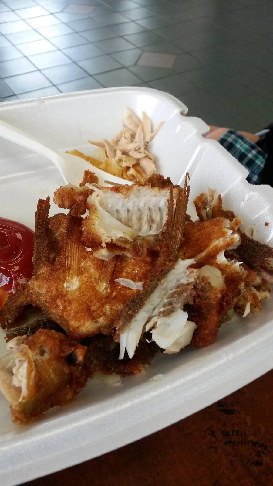 Chickn Trout | restaurant | 8619 Liberty Rd, Randallstown, MD 21133, USA | 4105216900 OR +1 410-521-6900