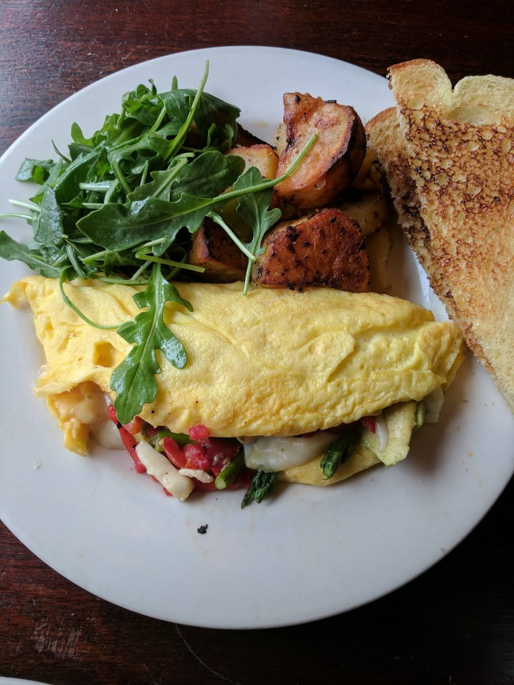 Cambridge Common | restaurant | 1667 Massachusetts Ave, Cambridge, MA 02138, USA | 6175471228 OR +1 617-547-1228