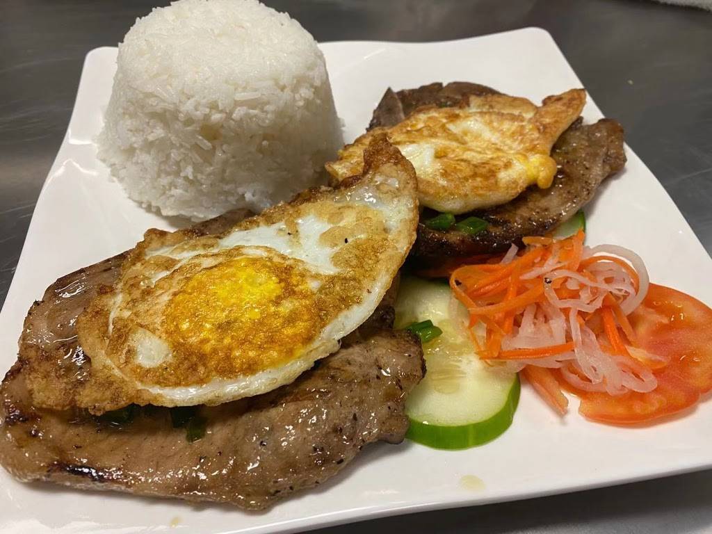 Pho Noodle Station | restaurant | 4330 E New York St, Aurora, IL 60504, USA | 6306184599 OR +1 630-618-4599