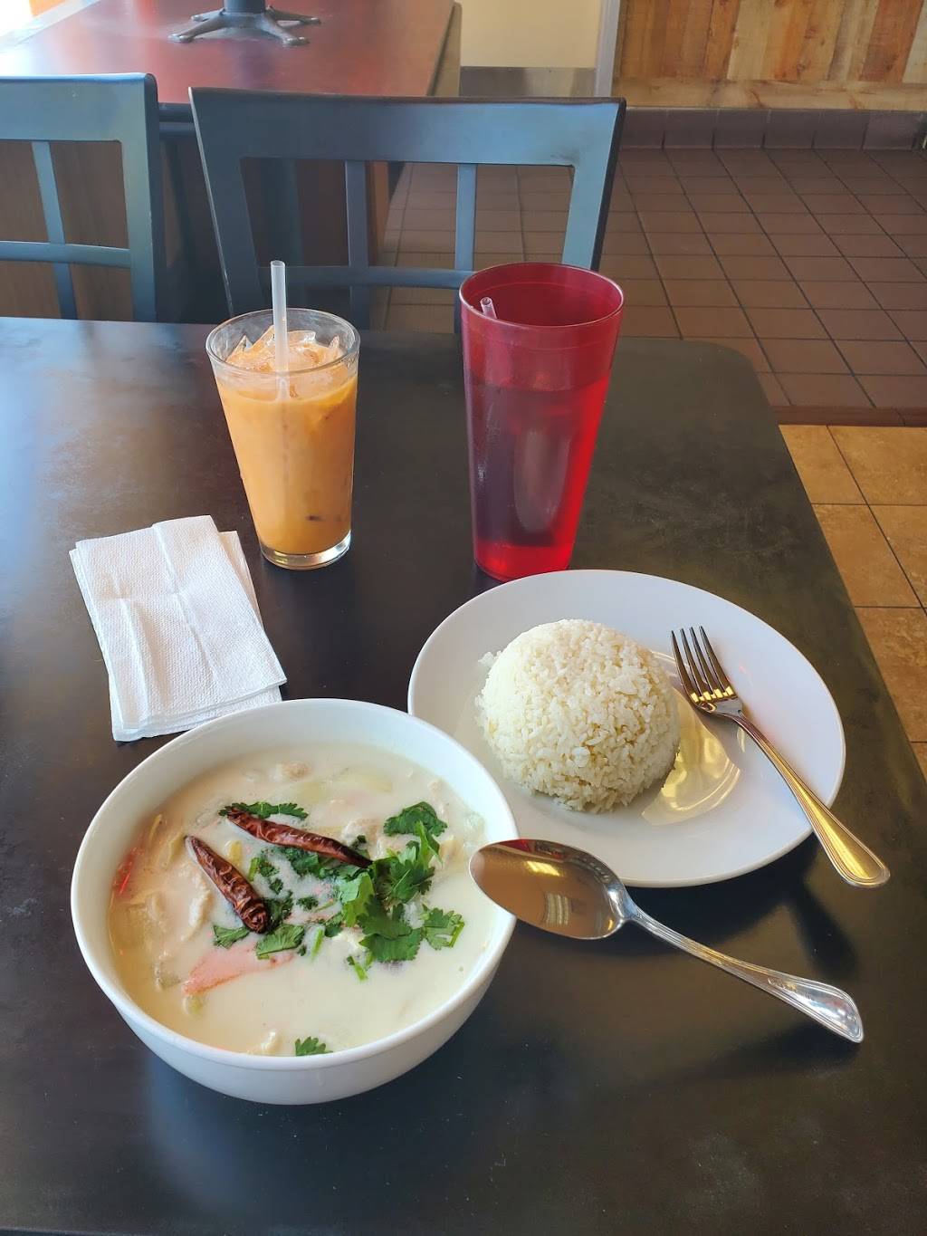 Wann Jale | restaurant | 919 2100 S, South Salt Lake, UT 84119, USA | 8019060056 OR +1 801-906-0056