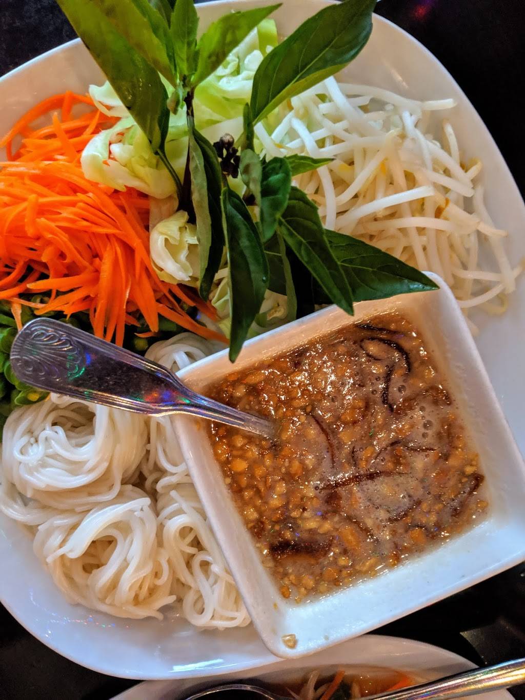 Pestle Rock | restaurant | 2305 NW Market St, Seattle, WA 98107, USA | 2064666671 OR +1 206-466-6671