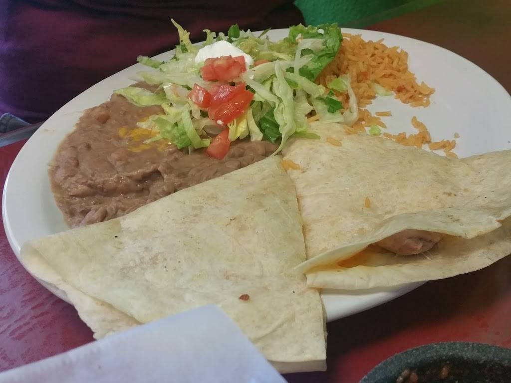 Saritas Mexican Food | restaurant | 8075 San Miguel Canyon Rd, Salinas, CA 93907, USA | 8316630229 OR +1 831-663-0229