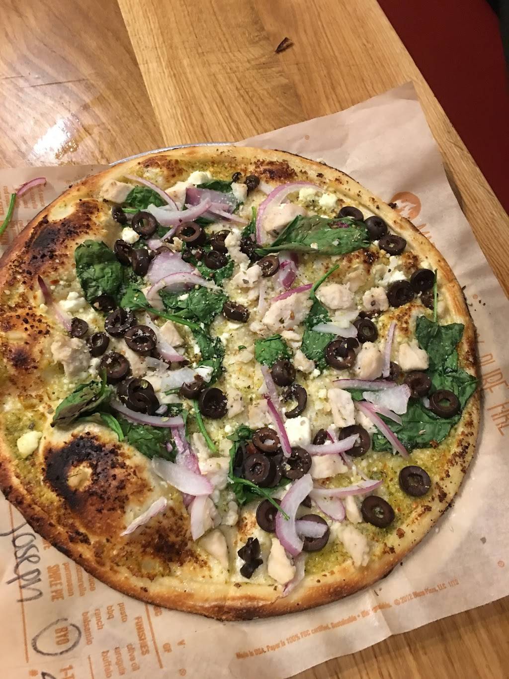 Blaze Pizza | meal takeaway | 643 N Fair Oaks Ave, Pasadena, CA 91103, USA | 6262386026 OR +1 626-238-6026