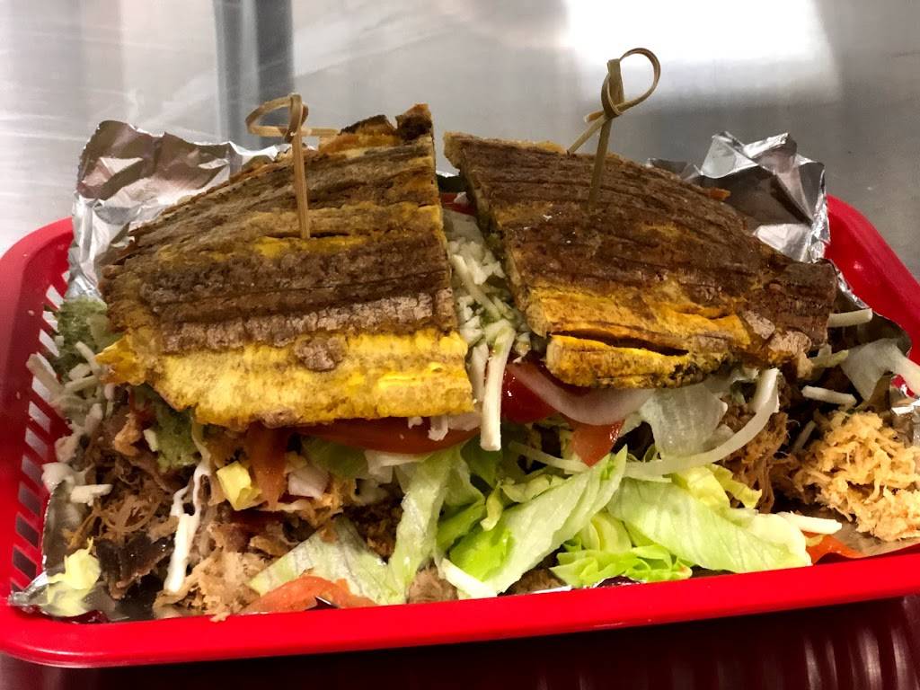 A Tu Gusto | restaurant | 6405 Raleigh St, Orlando, FL 32835, USA | 4077046695 OR +1 407-704-6695