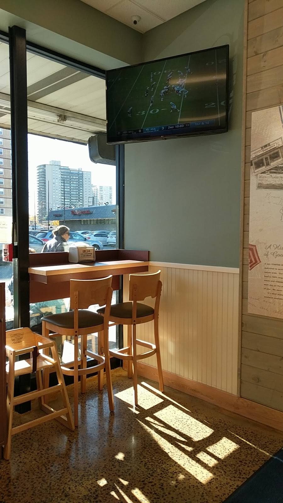 Jersey Mikes Subs | restaurant | 2151 Lemoine Ave, Fort Lee, NJ 07024, USA | 2012921987 OR +1 201-292-1987