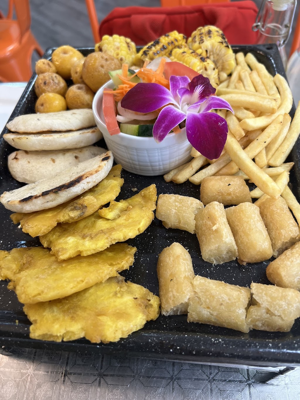 La Cabana Grill | restaurant | 6780 Collins Ave, Miami Beach, FL 33141, USA | 7862547968 OR +1 786-254-7968