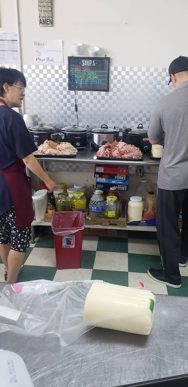 Steamboat | meal takeaway | 5950 Shallowford Rd C, Chattanooga, TN 37421, USA | 4234996355 OR +1 423-499-6355