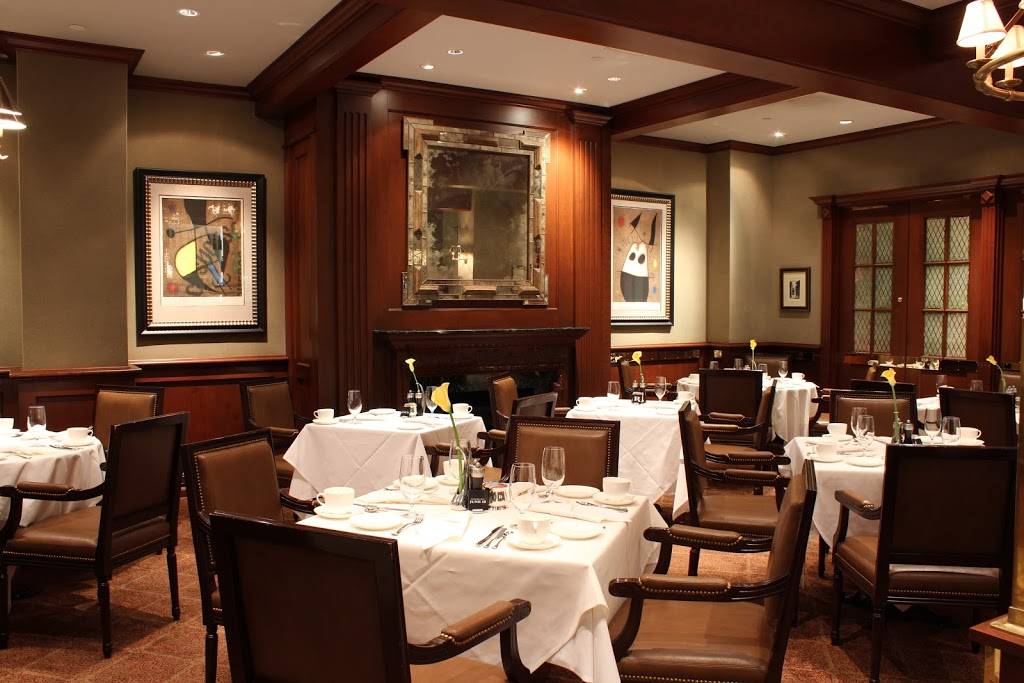 Rugby Grille | restaurant | 100 Townsend St, Birmingham, MI 48009, USA | 2486425999 OR +1 248-642-5999