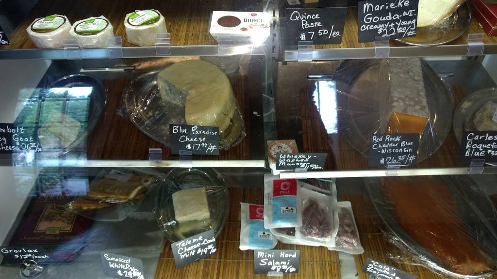 FLAGSHIP Specialty Foods & Fish Market | restaurant | 14939 Red Arrow Hwy, Lakeside, MI 49116, USA | 2692315432 OR +1 269-231-5432