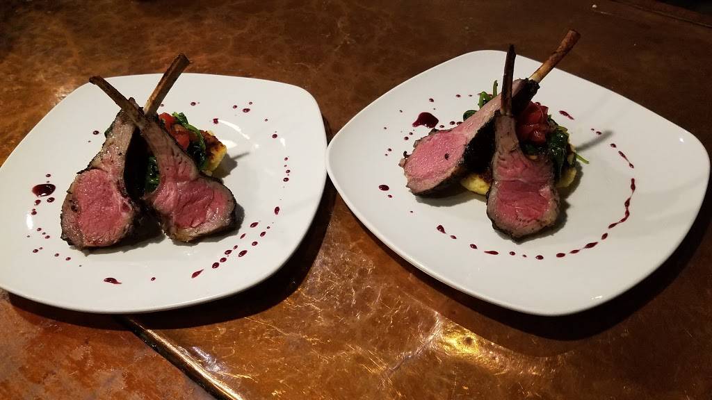 Lugos | restaurant | 107 S Main St, Dickson, TN 37055, USA | 6154410085 OR +1 615-441-0085