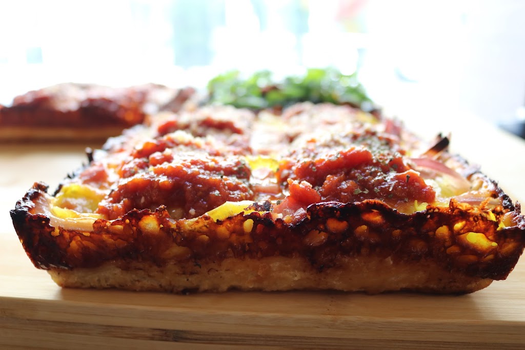 dtown pizzeria | restaurant | 7326 Santa Monica Blvd, West Hollywood, CA 90046, USA | 3232292235 OR +1 323-229-2235