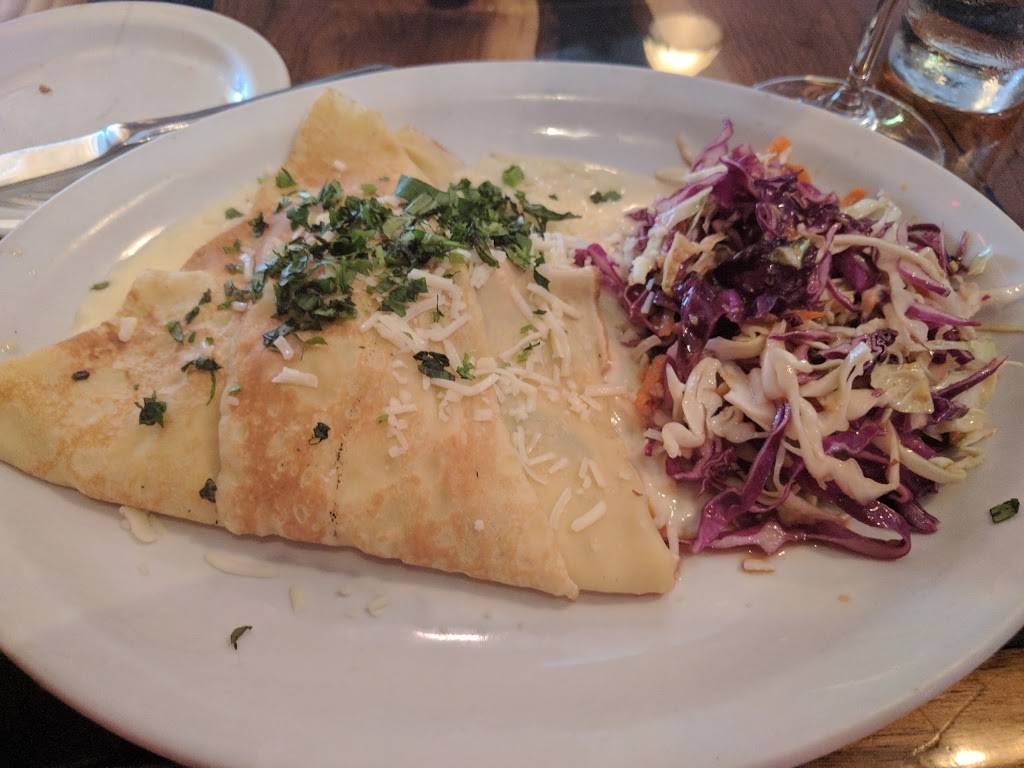 Mr. Helsinki Restaurant and Wine Bar | restaurant | 4164 Main St, Fish Creek, WI 54212, USA | 9208689898 OR +1 920-868-9898