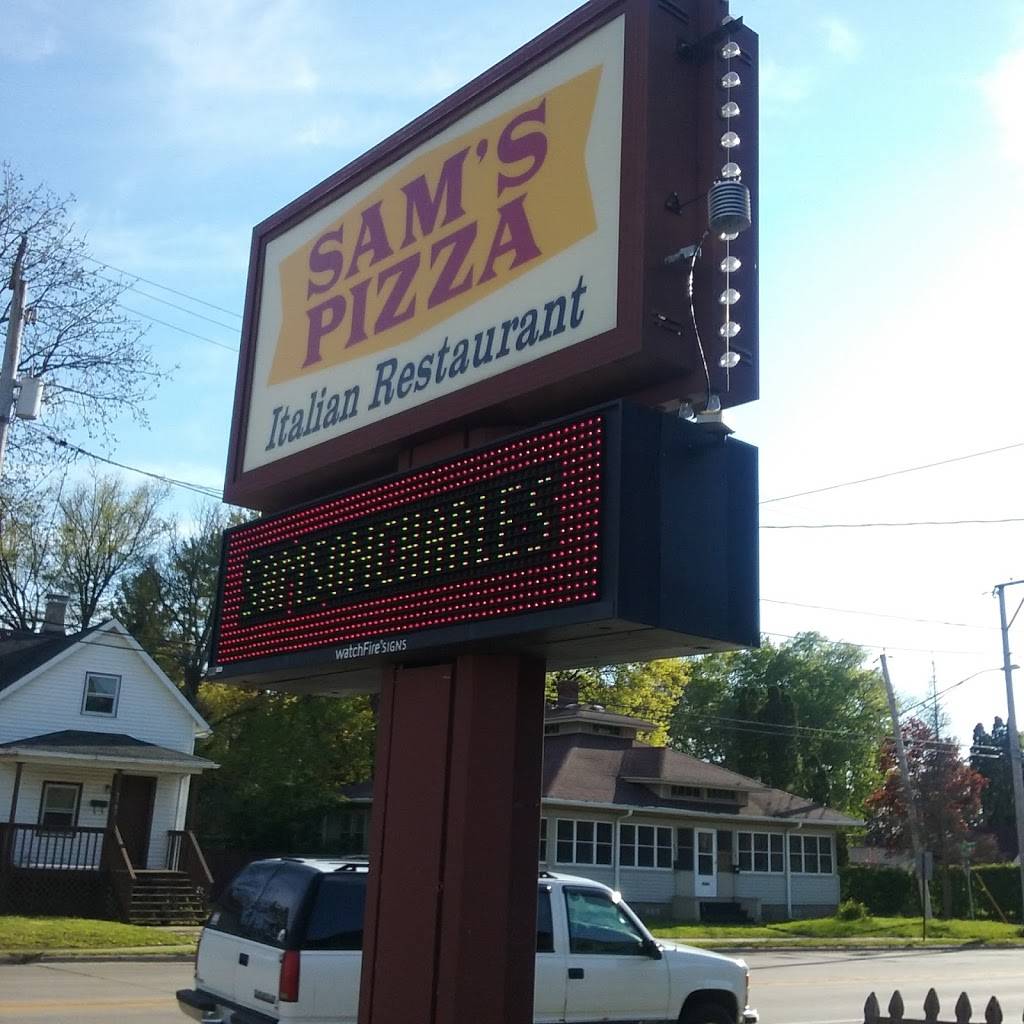 Sams Pizza | restaurant | 2134 Charles St, Rockford, IL 61104, USA | 8153985952 OR +1 815-398-5952