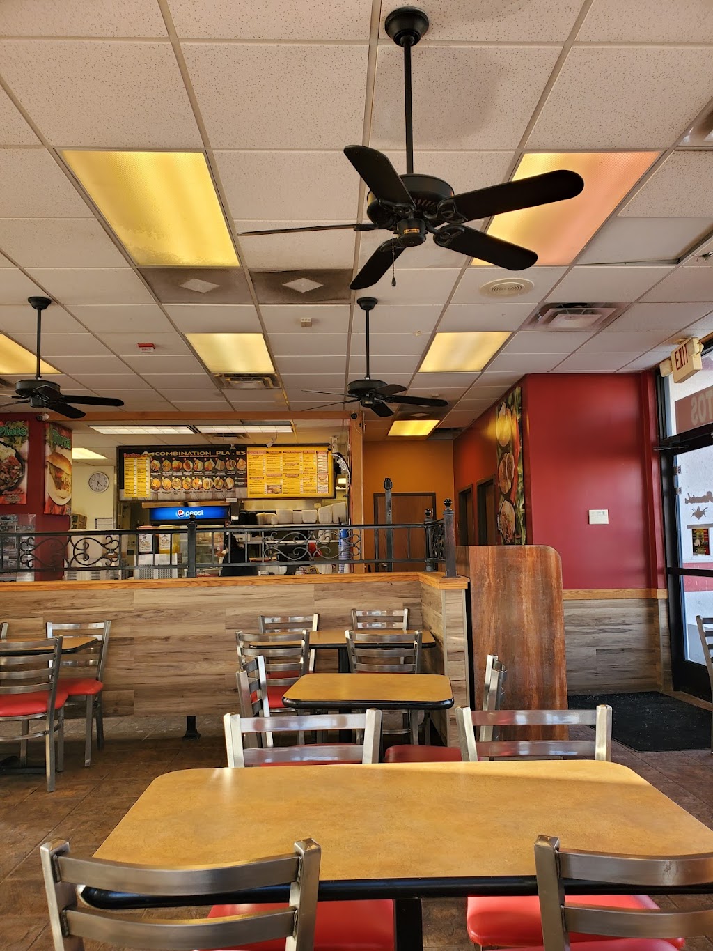 Panchos Mexican Food | restaurant | 3700 CY Ave, Casper, WY 82604, USA | 3072370907 OR +1 307-237-0907