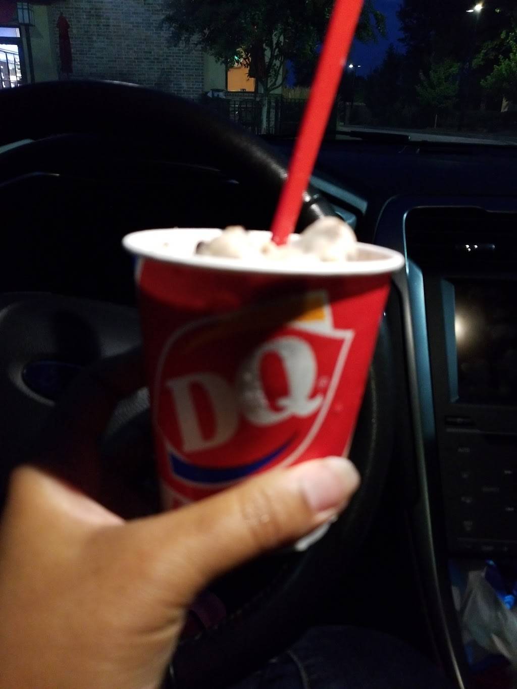 Dairy Queen Grill & Chill | restaurant | 1940 Eatonton Rd, Madison, GA 30650, USA | 7064381400 OR +1 706-438-1400