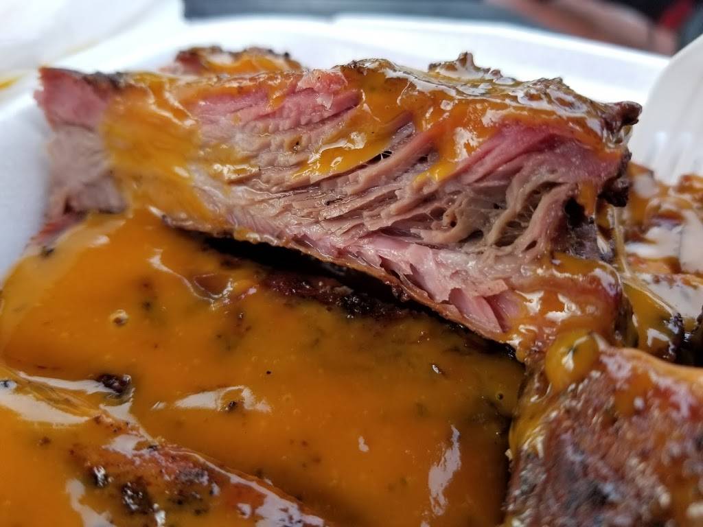 Father & Sons Smoke Til-U-Choke Bar B-Q | restaurant | 1550 FL-7, Lauderhill, FL 33313, USA | 7542165177 OR +1 754-216-5177