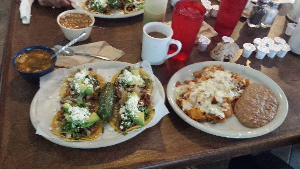 Santa Rosa Restaurant | restaurant | 2722 S Staples St, Corpus Christi, TX 78404, USA | 3618533388 OR +1 361-853-3388