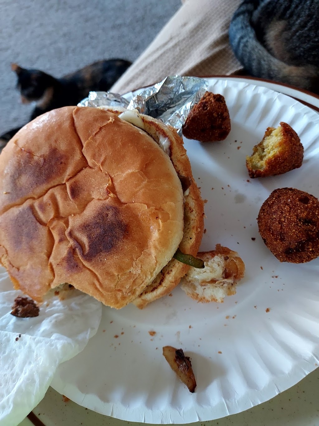 Sams Southern Eatery | restaurant | 2223 N Lorraine St, Hutchinson, KS 67502, USA | 6208885295 OR +1 620-888-5295