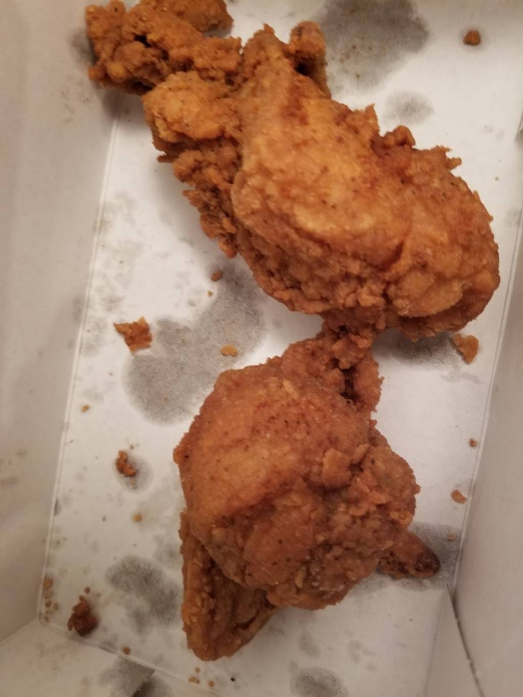 PFK | meal takeaway | 1551 Boulevard Shevchenko, LaSalle, QC H8N 1P3, Canada | 5143636660 OR +1 514-363-6660