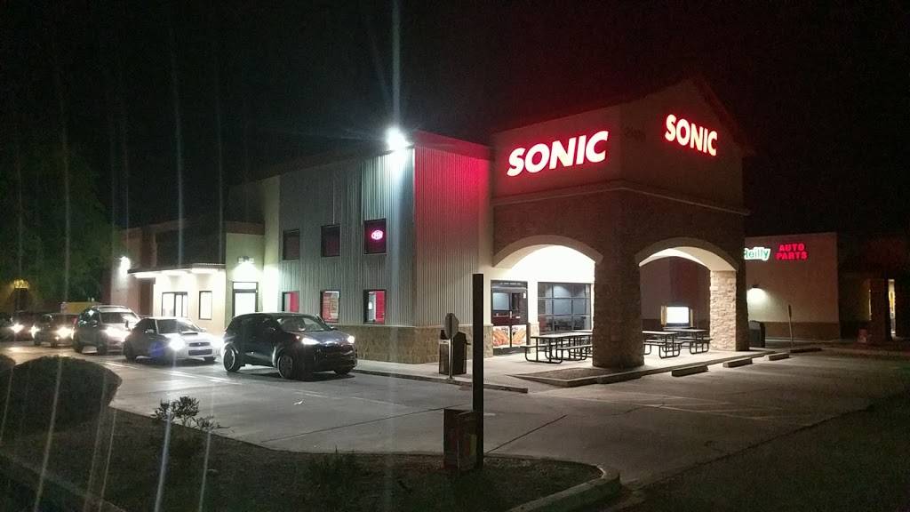 Sonic Drive-In | restaurant | 21470 N John Wayne Pkwy, Maricopa, AZ 85239, USA | 5203166000 OR +1 520-316-6000