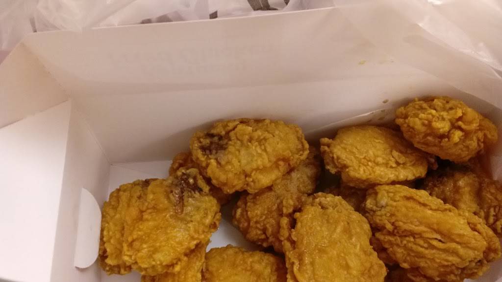 KFC | restaurant | 1909 Main St N, Jacksonville, FL 32206, USA | 9043547062 OR +1 904-354-7062