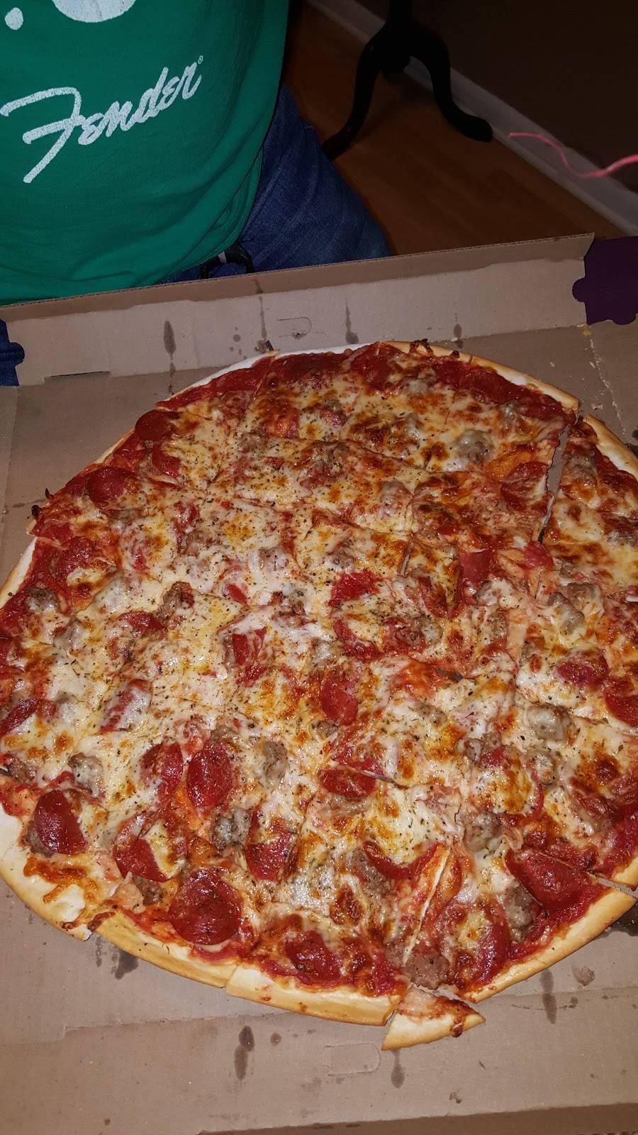 Luigis | meal delivery | 1130 W Maple Ave, Mundelein, IL 60060, USA | 8478371200 OR +1 847-837-1200